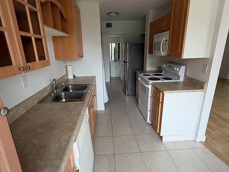 3590 Blue Lake Dr #405 — Photo 8