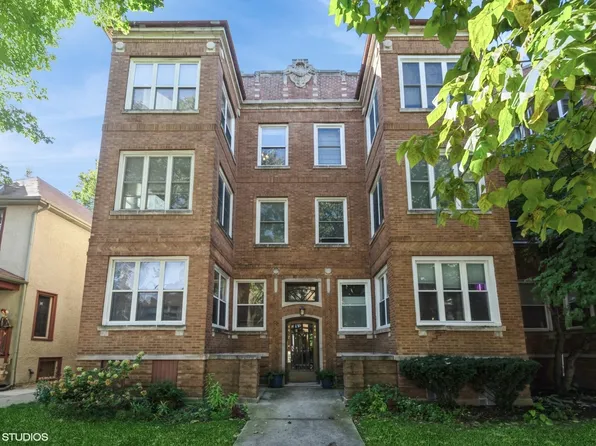 4452 N Whipple St #3, Chicago, IL 60625