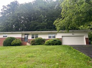 3914 W Fairfax Dr, Chattanooga, TN 37415