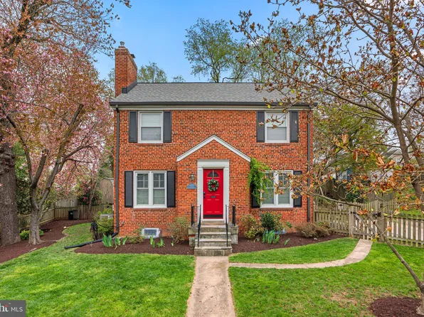 10205 Woodmoor Cir, Silver Spring, MD 20901