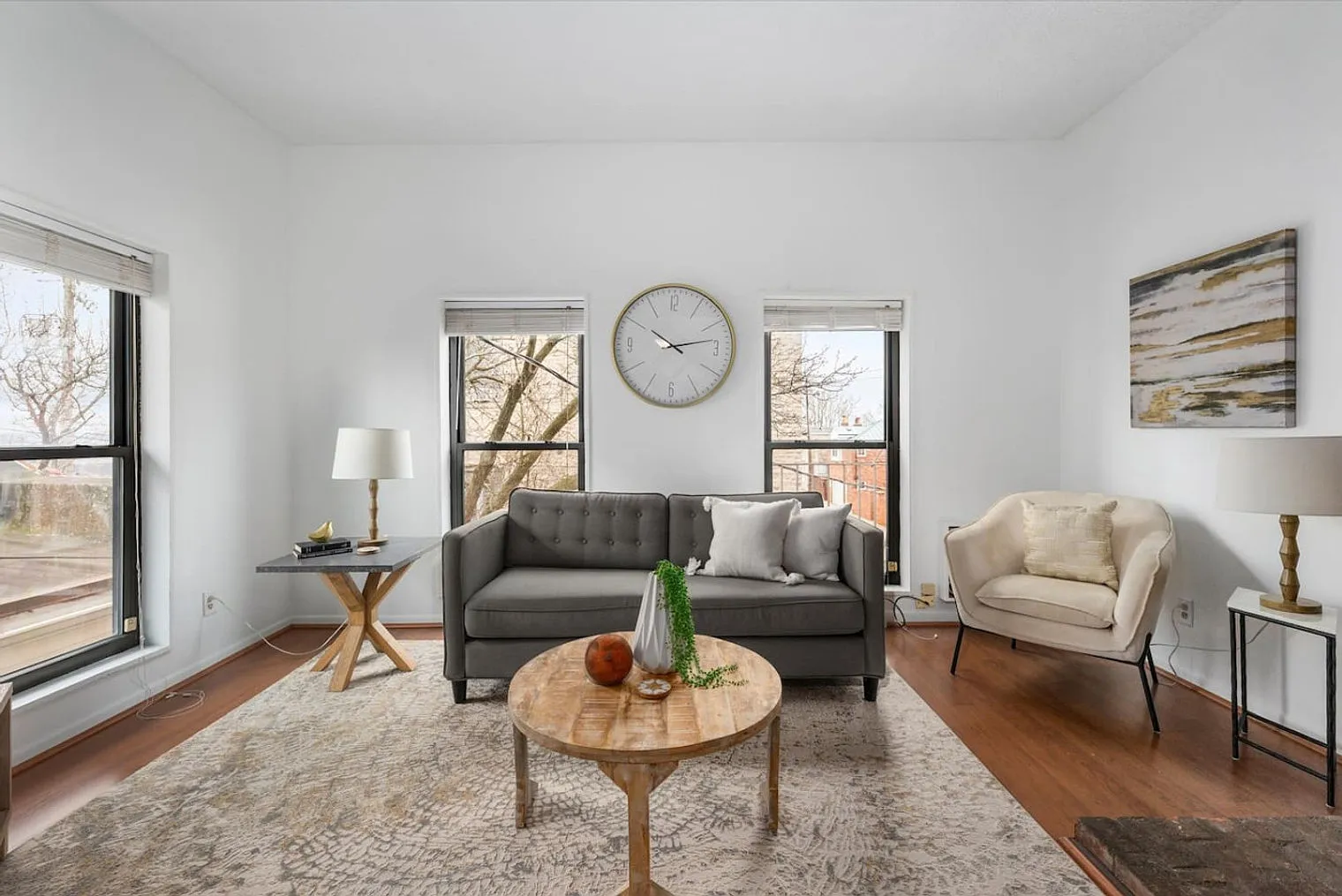 1 bed, 1.0 bath, 828 sqft, $2,395 — Photo 2