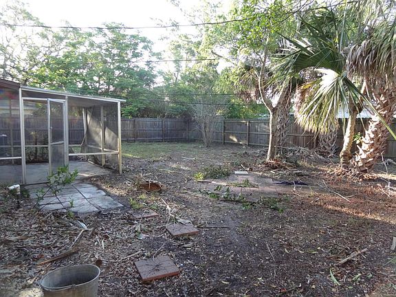 4th image of 1279 Palmwood Dr