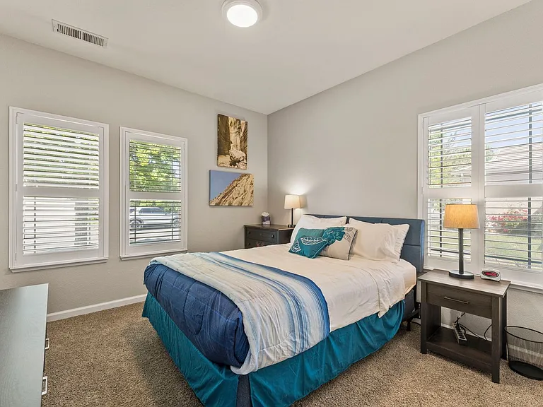10640 Arbor Way — Photo 18