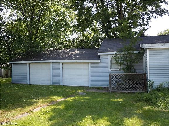 2nd image of 7464 Reynolds Rd