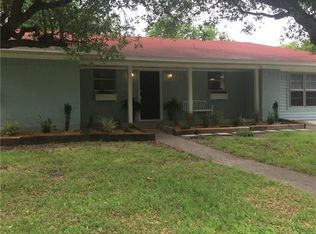 509 E 9th St, Kaufman, TX 75142