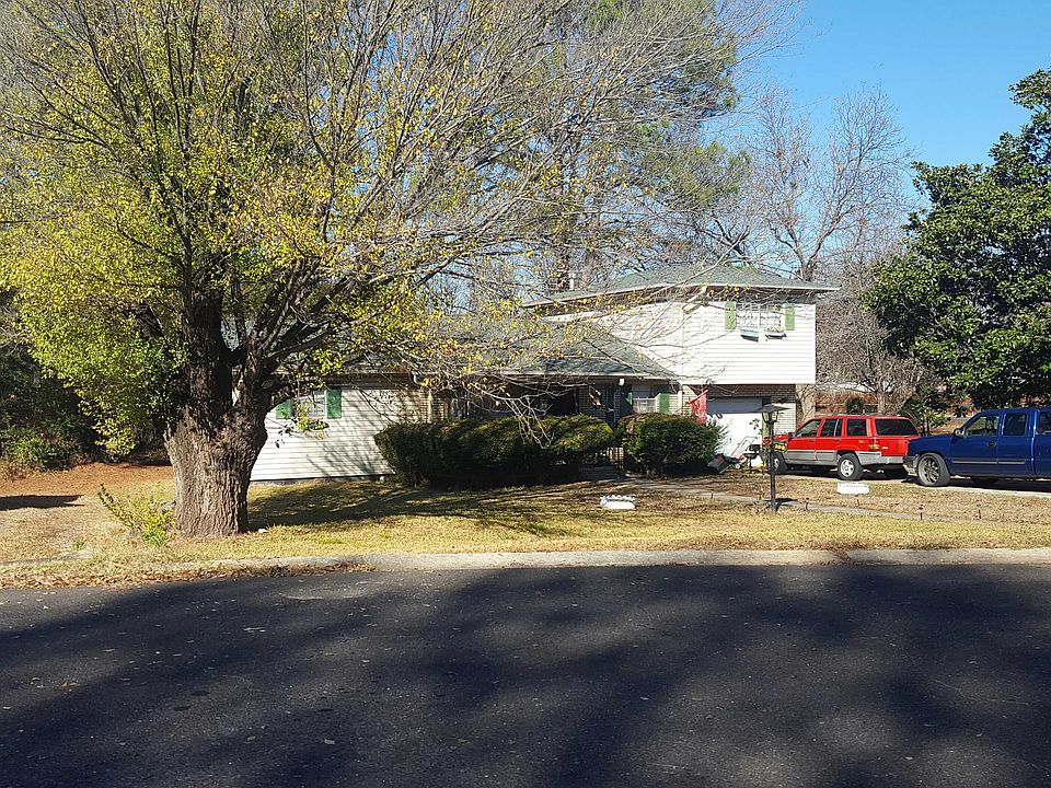 2nd image of 608 Avenue X