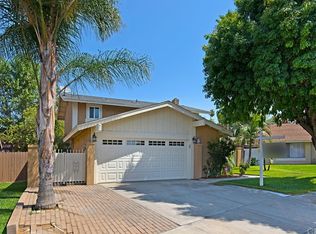 7423 Hanover Ln, Riverside, CA 92509
