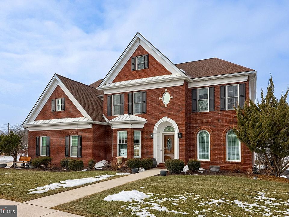 1st image of 4972 Farmington Rd