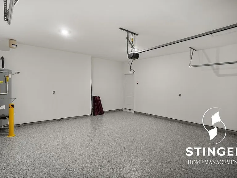 103 Grange Ln — Photo 41
