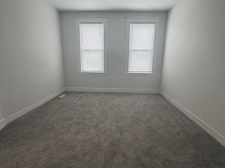 2905 Presbury St — Photo 16