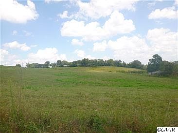 3rd image of 2755 Britt Ln