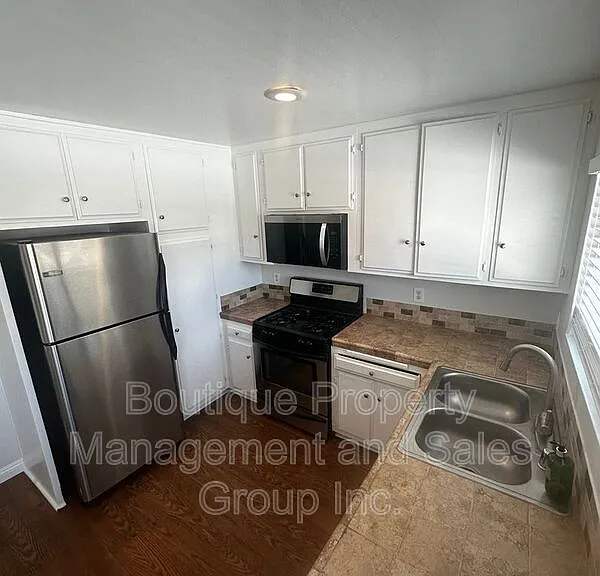 660 S Glassell St #88 — Photo 14