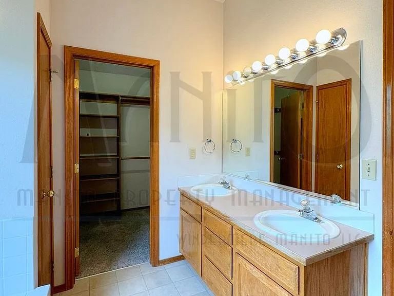 5002 S Morrill Ln — Photo 20
