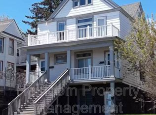 217 E 7th St, Duluth, MN 55805