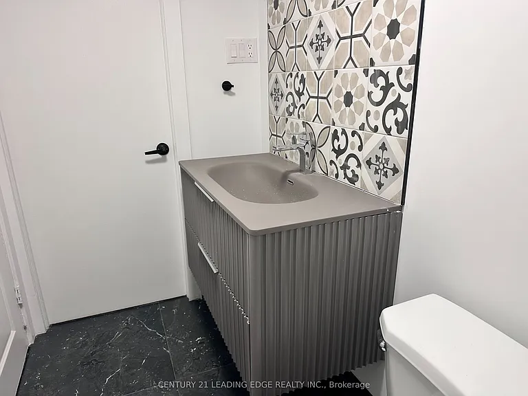 4 Randane Dr #BASEMENT — Photo 5