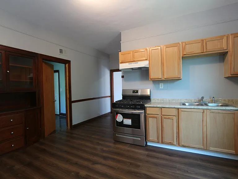 8620 S Marquette Ave #2R — Photo 11