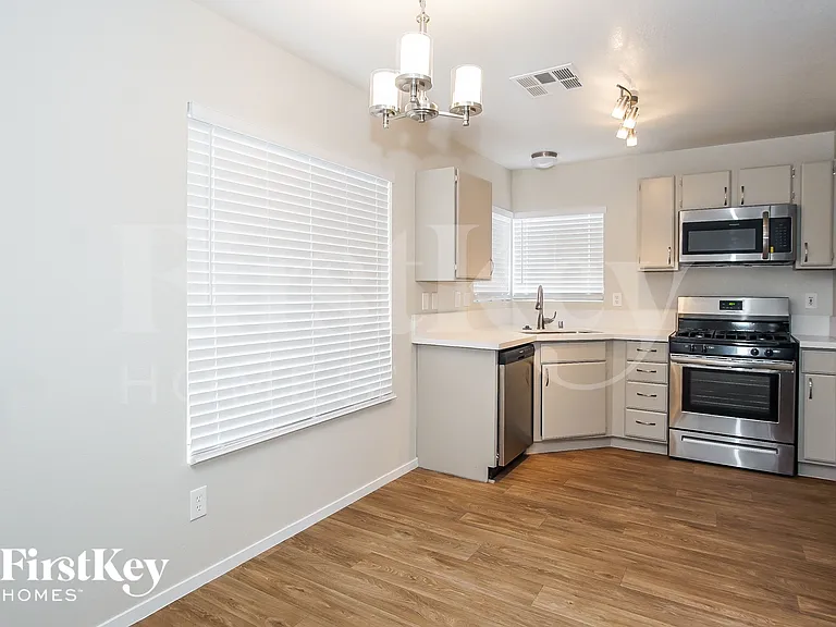 4600 W La Madre Way — Photo 4