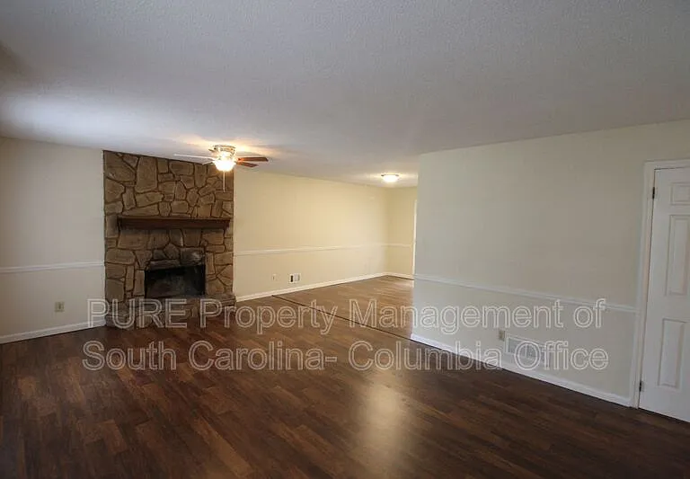 403 Charwood Ln — Photo 14