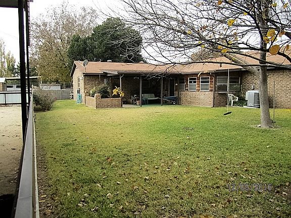4th image of 1007 E Tascosa Ave