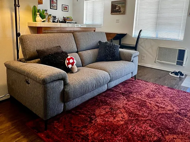 Lincoln Avenue Apartments — Photo 5