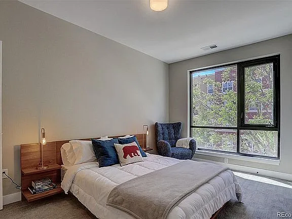 2729 W 28th Ave #202 — Photo 4