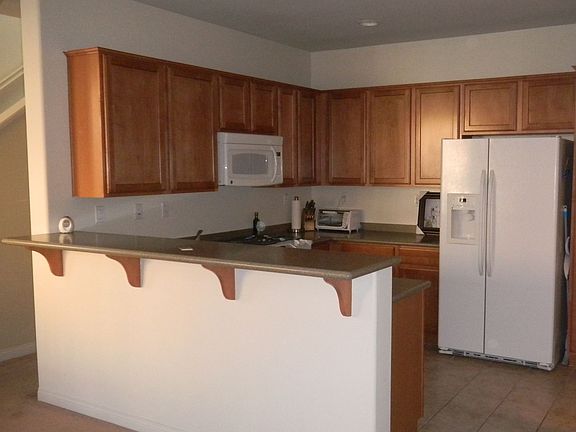 Maple Kitchen Cabinets