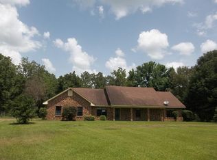 841 Santee Methodist Rd, Prentiss, MS 39474