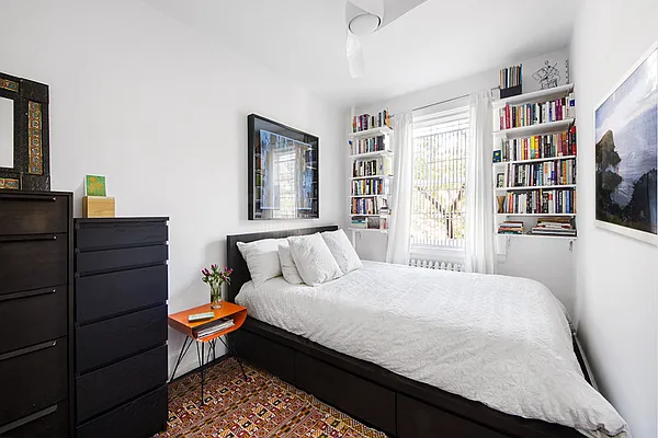 Sold by Stribling | media 11