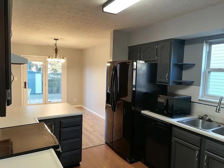 2909 Bowfield Way — Photo 6