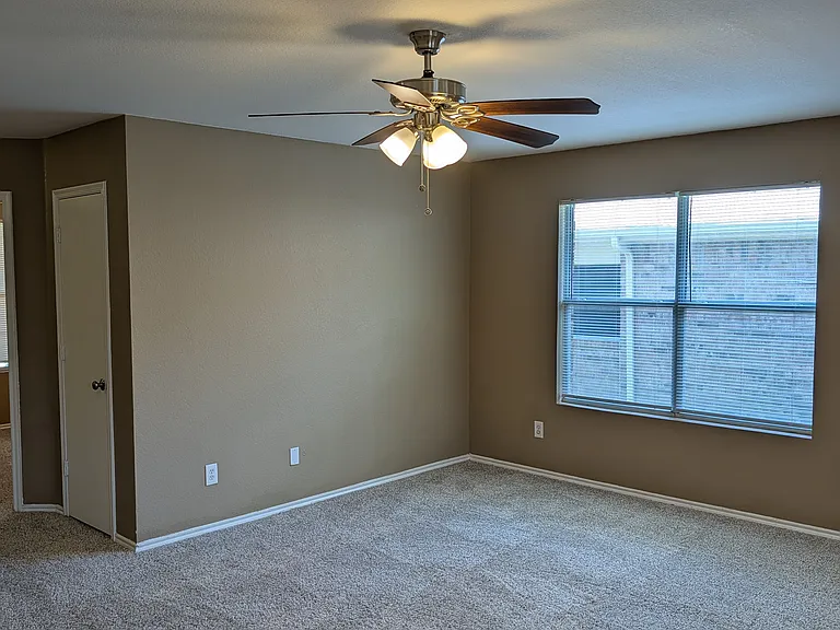 9949 Sparrow Hawk Ln — Photo 16