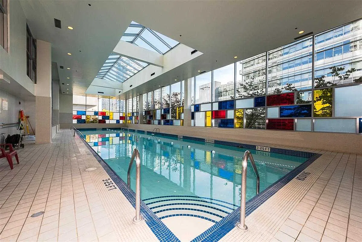 2 bed, 1.5 bath, 807 sqft, $3,600 — Photo 3