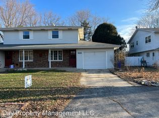 706 N Hawthorne Dr, Appleton, WI 54915