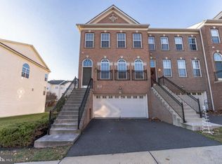 16386 Gangplank Ln, Woodbridge, VA 22191