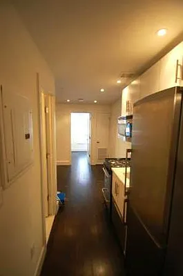 Rented by REAL New York | media 26