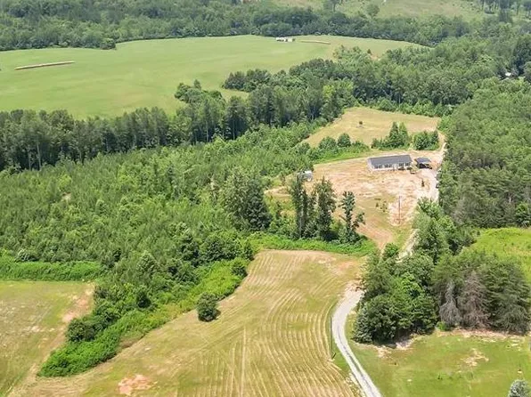 15010 Franklin Tpke, Dry Fork, VA 24549