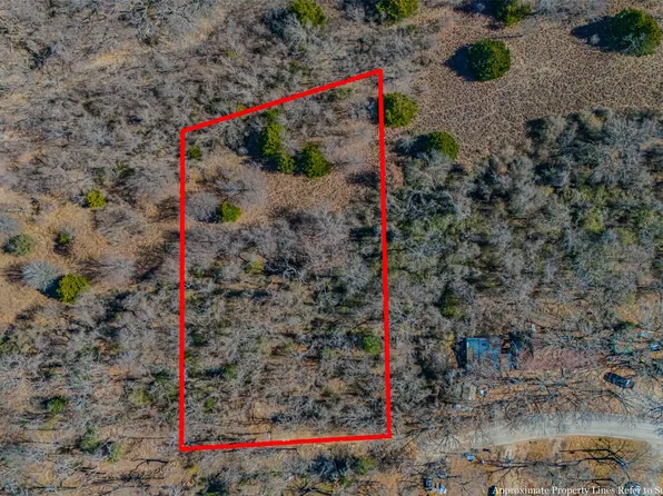 Conwell Dr, Azle, TX 76020