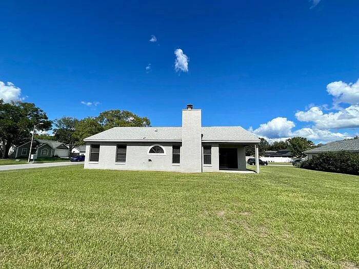 505 Walnut Grove Pl — Photo 32