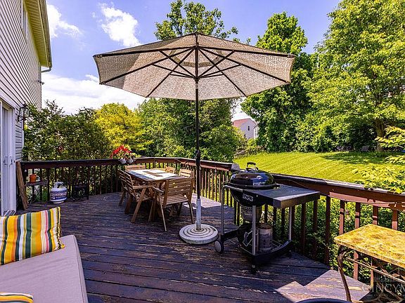 5th image of 7960 Trinity Shore Cir