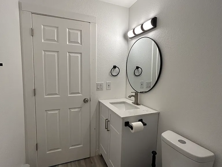 7726 Duben Ave #2 — Photo 4