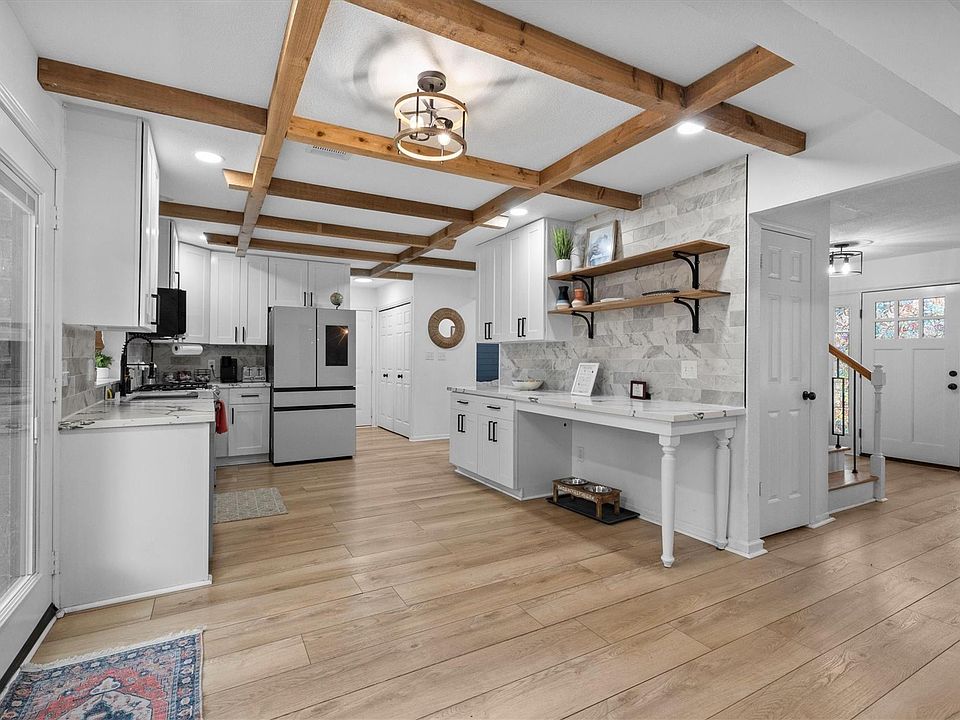 1st image of 503 Alley Ct