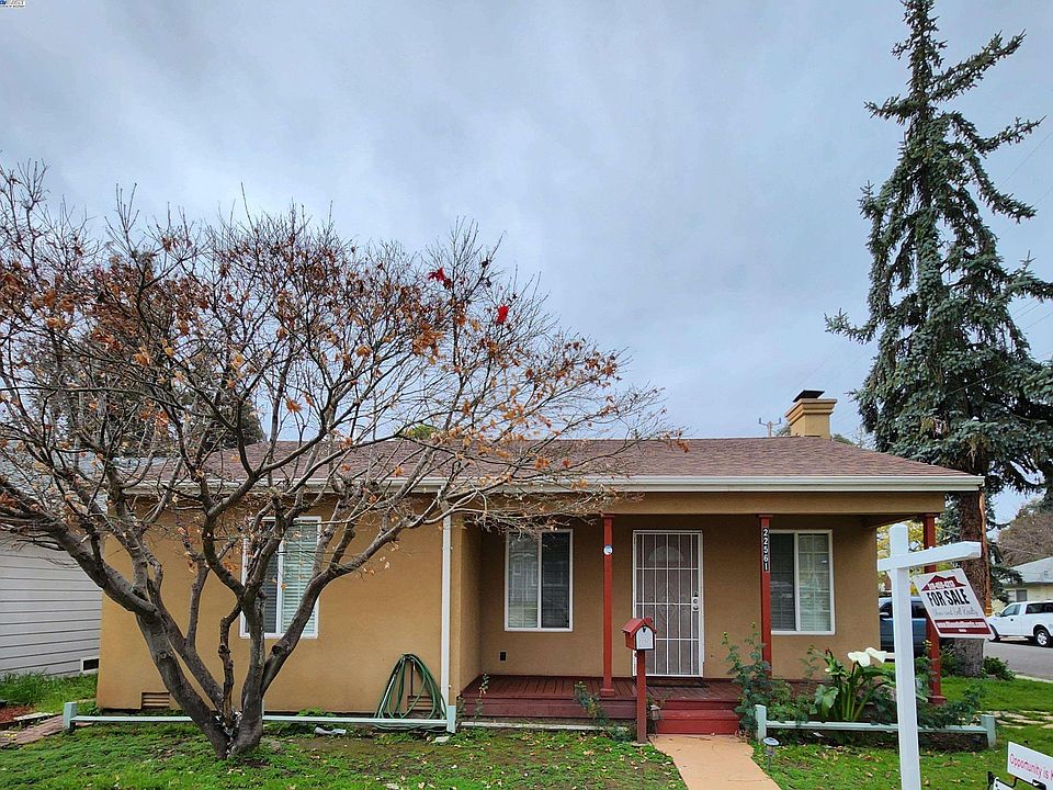 1st image of 22561 Pearl Ave