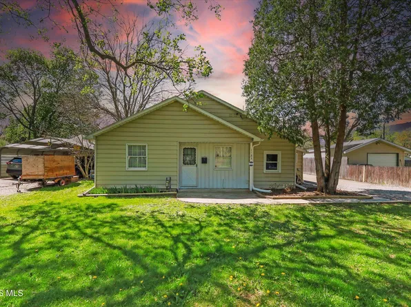 1123 Sawyer Rd, Toledo, OH 43615