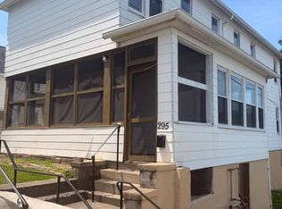 295 State St, Nanticoke, PA 18634