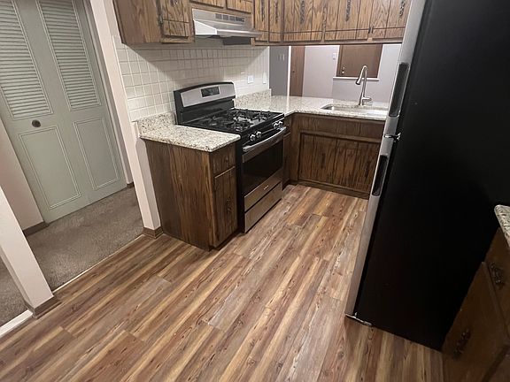 5th image of 10401 Menard Ave APT 116