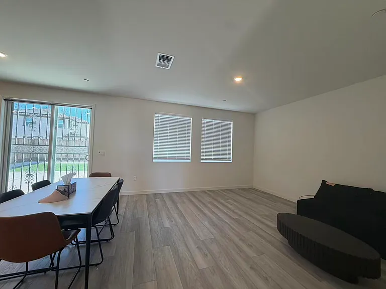8345 Tempest Way — Photo 8