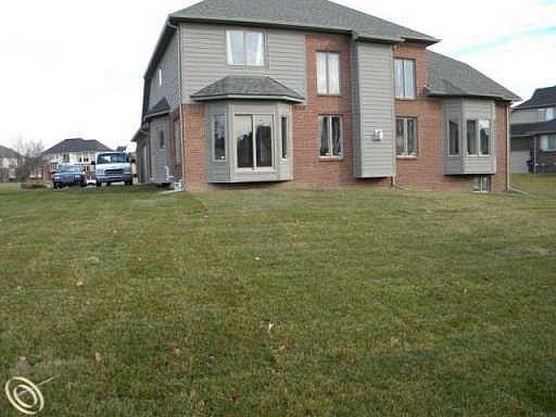 5th image of 7347 Vista Dr
