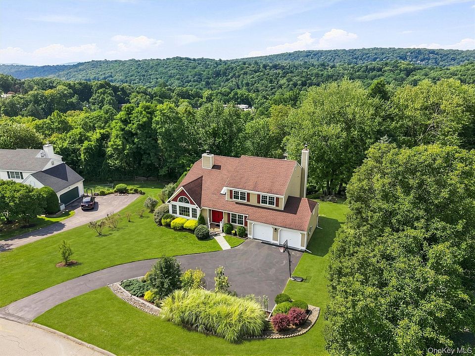 1st image of 28 E Hill Road