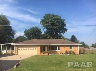 13217 Cedar St, Manito, IL 61546