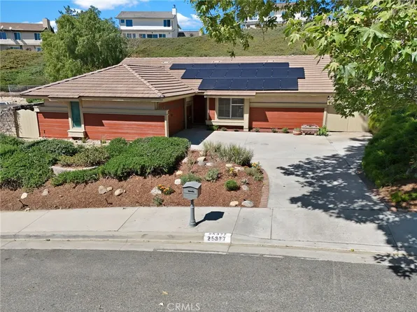 25377 Fortuna Dr, Santa Clarita, CA 91355