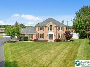 4400 Ascot Cir, Allentown, PA 18103